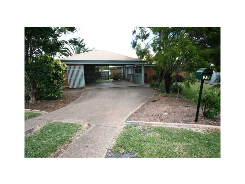 38 Lawrence Street, Biloela QLD 4715