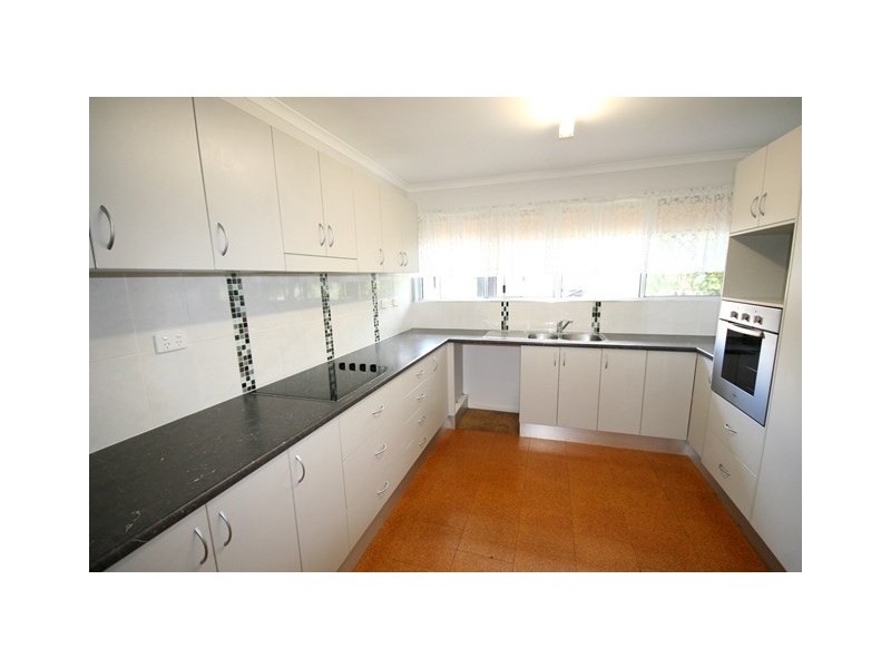 38 Lawrence Street, Biloela QLD 4715