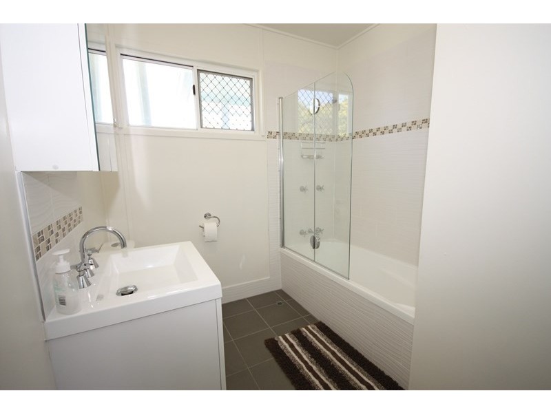 31 Collins Street, Biloela QLD 4715