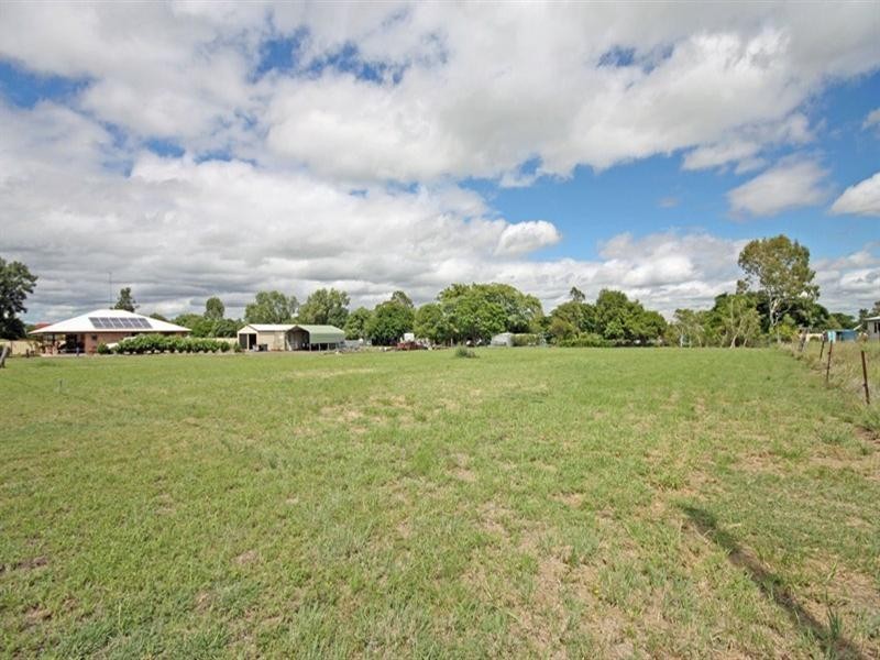 41 Bramston Street, Banana QLD 4702