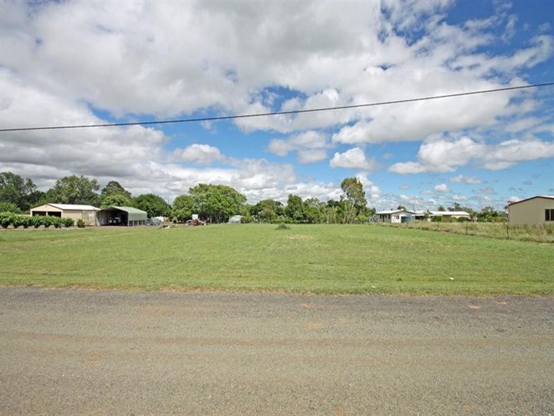 41 Bramston Street, Banana QLD 4702