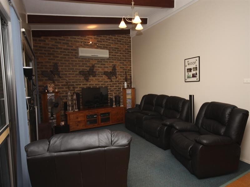 54 Thalberg Avenue, Biloela QLD 4715