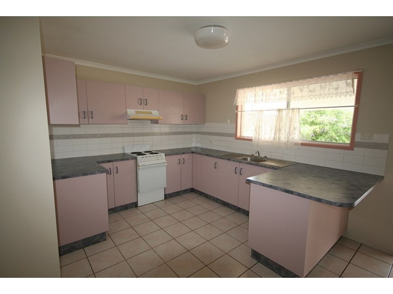 1/16 Woolein Crescent, Biloela QLD 4715