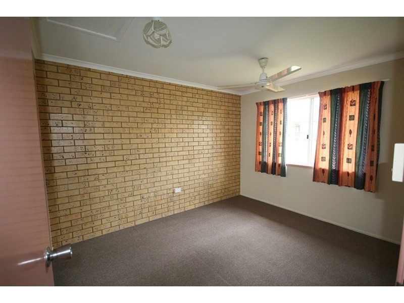 1/16 Woolein Crescent, Biloela QLD 4715