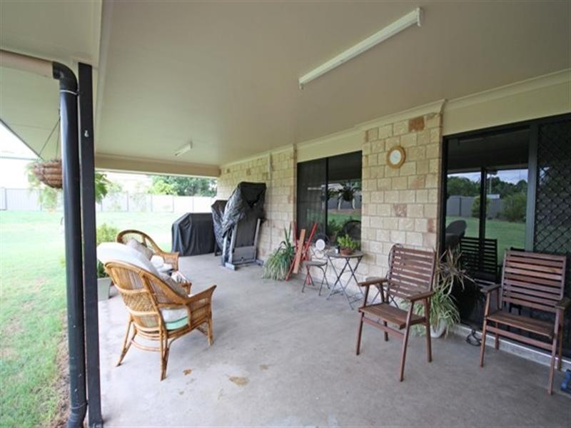 30 Nicholson Street, Banana QLD 4702