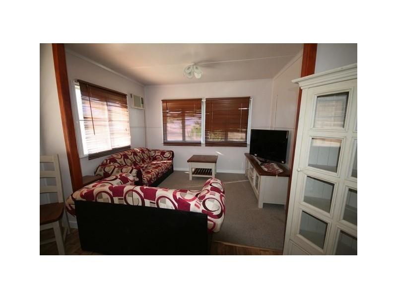 31 Kroombit Street, Biloela QLD 4715