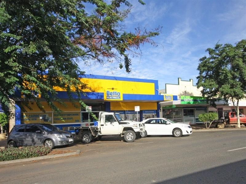 53 Kariboe Street, Biloela QLD 4715