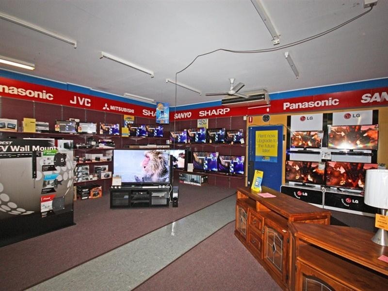 53 Kariboe Street, Biloela QLD 4715