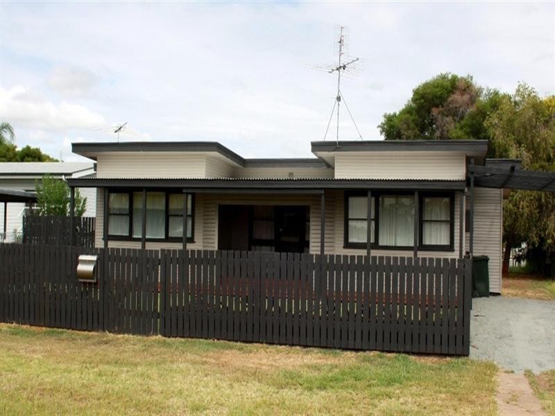 113 Rainbow Street, Biloela QLD 4715