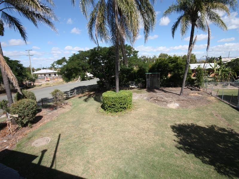 61 Bell Street, Biloela QLD 4715