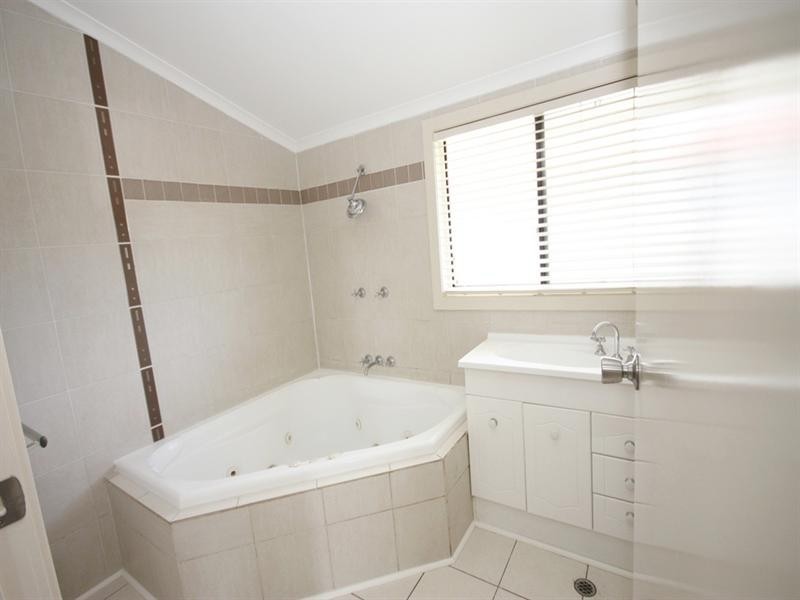 38 Grevillea Street, Biloela QLD 4715