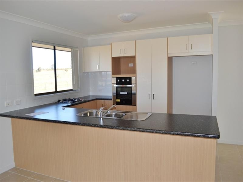 15 -17 Highland Way, Biloela QLD 4715