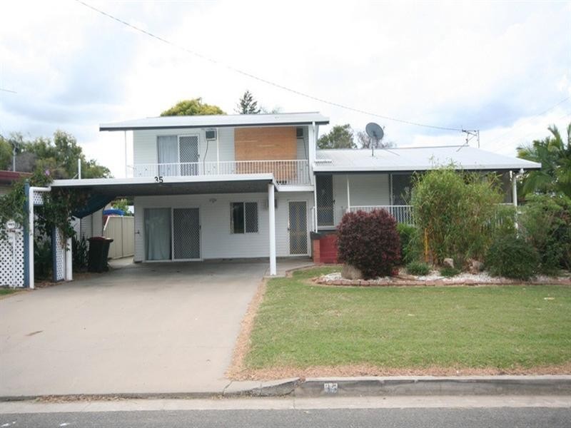 35 Washpool Street, Biloela QLD 4715