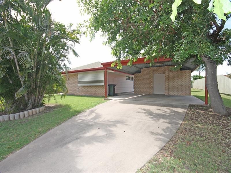9 Ward Crescent, Biloela QLD 4715