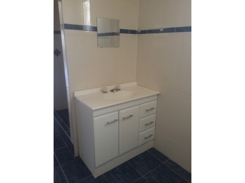 2/69 State Farm Road, Biloela QLD 4715