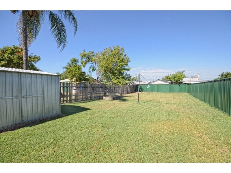 1/109 Kroombit Street, Biloela QLD 4715