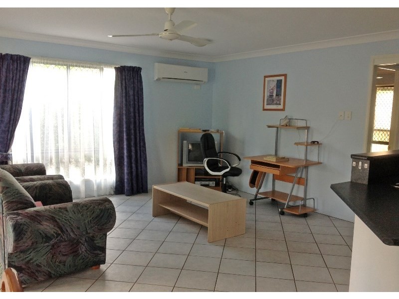 1/6 Woolein Crescent, Biloela QLD 4715