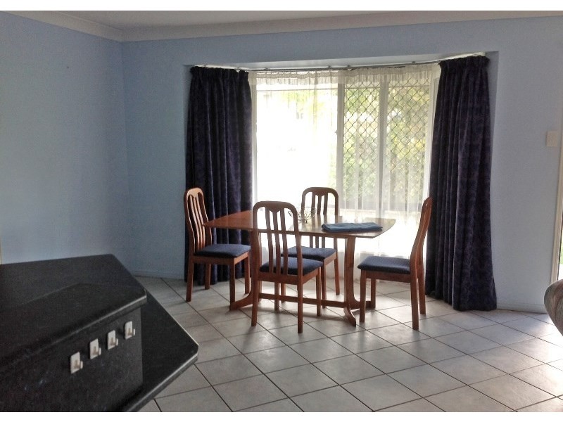 1/6 Woolein Crescent, Biloela QLD 4715