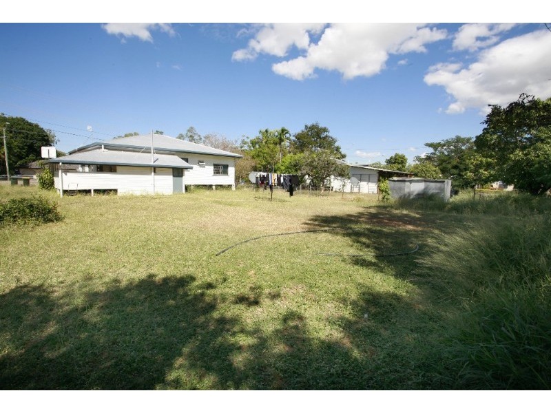 597 Ross River Road, Kirwan QLD 4817