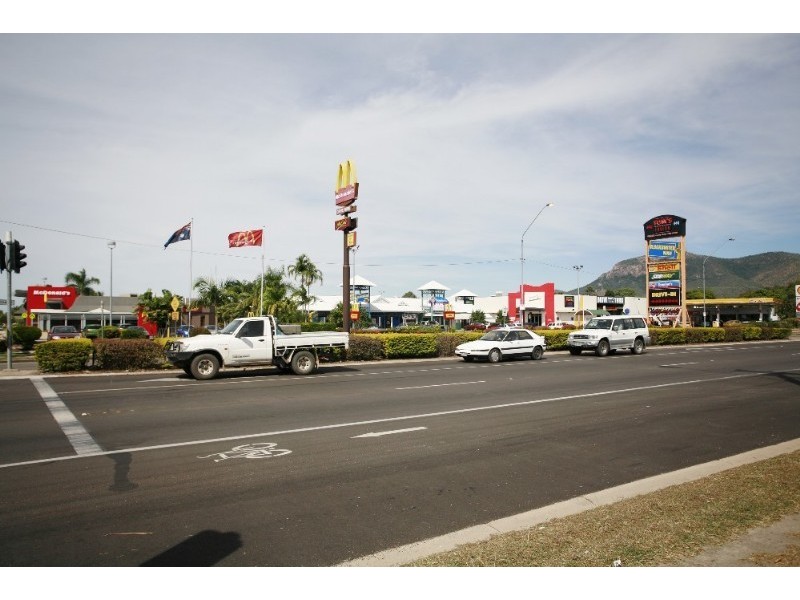 155 Nathan Street, Cranbrook QLD 4814