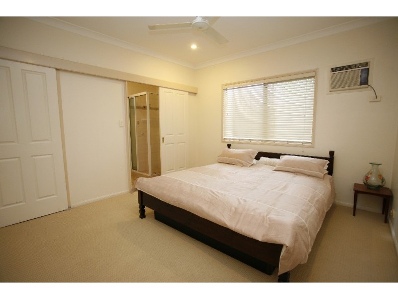 2 Serrata Court, Kirwan QLD 4817