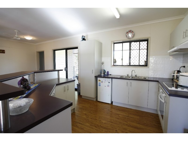 30 Salamander Street, Bluewater QLD 4818