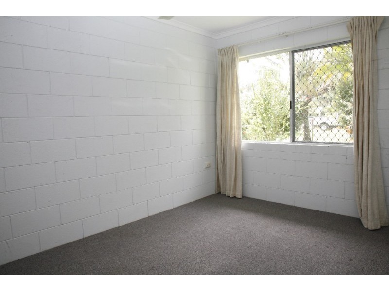 27 Sonia Street, Rasmussen QLD 4815