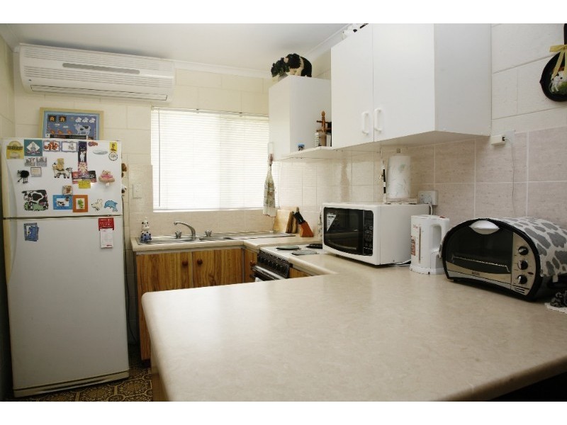 27 Sonia Street, Rasmussen QLD 4815