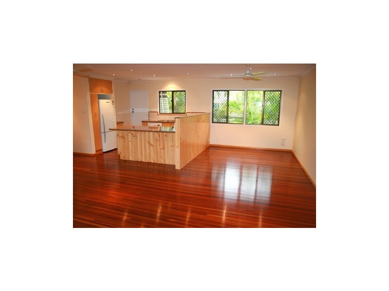 10 Mooney Street, Currajong QLD 4812