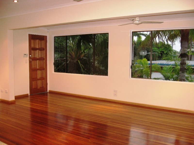 10 Mooney Street, Currajong QLD 4812