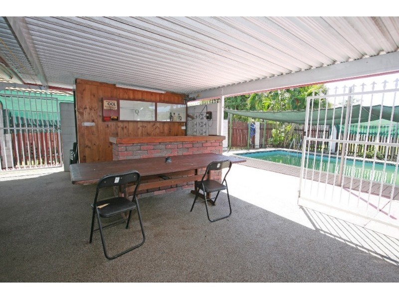 12 TInglewood Street, Kirwan QLD 4817