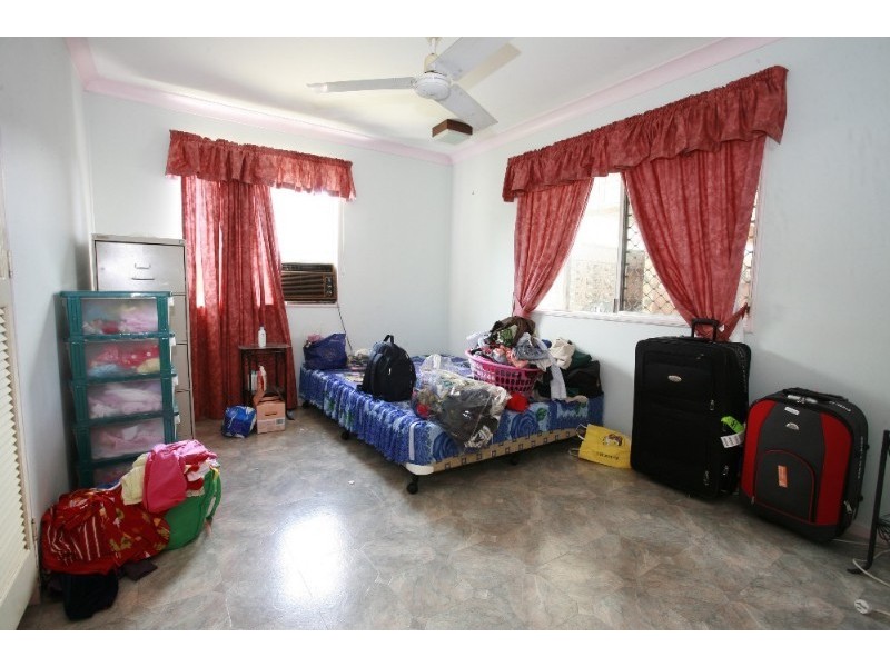 12 TInglewood Street, Kirwan QLD 4817