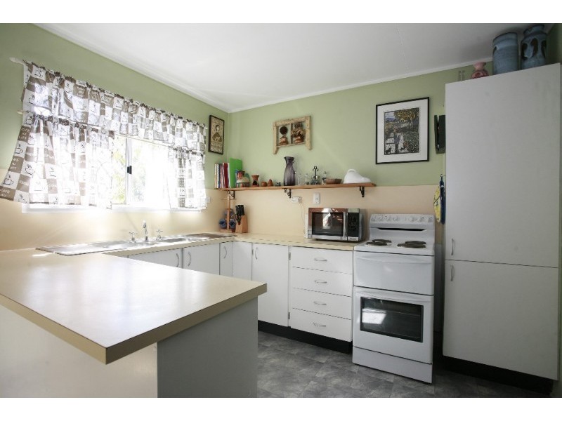 96 Framara Drive, Kelso QLD 4815