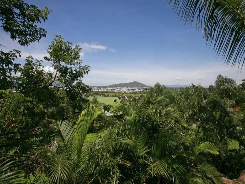 30/18 High Vista Drive, Mount Louisa QLD 4814