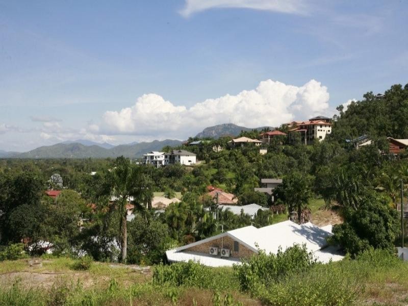 30/18 High Vista Drive, Mount Louisa QLD 4814