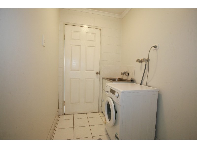 4/22 Roberts Street, Hermit Park QLD 4812