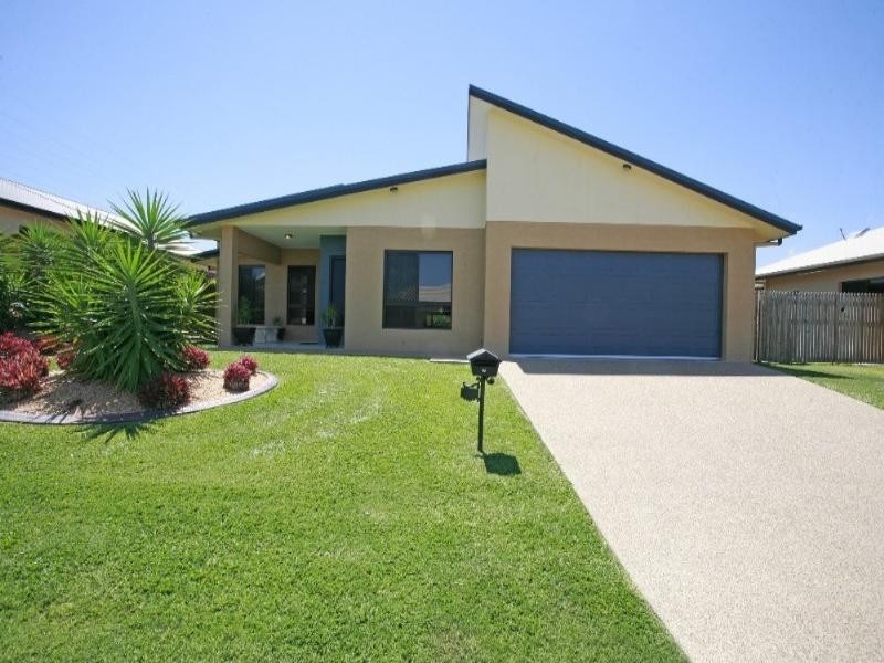 10 Canthium Court, Mount Louisa QLD 4814