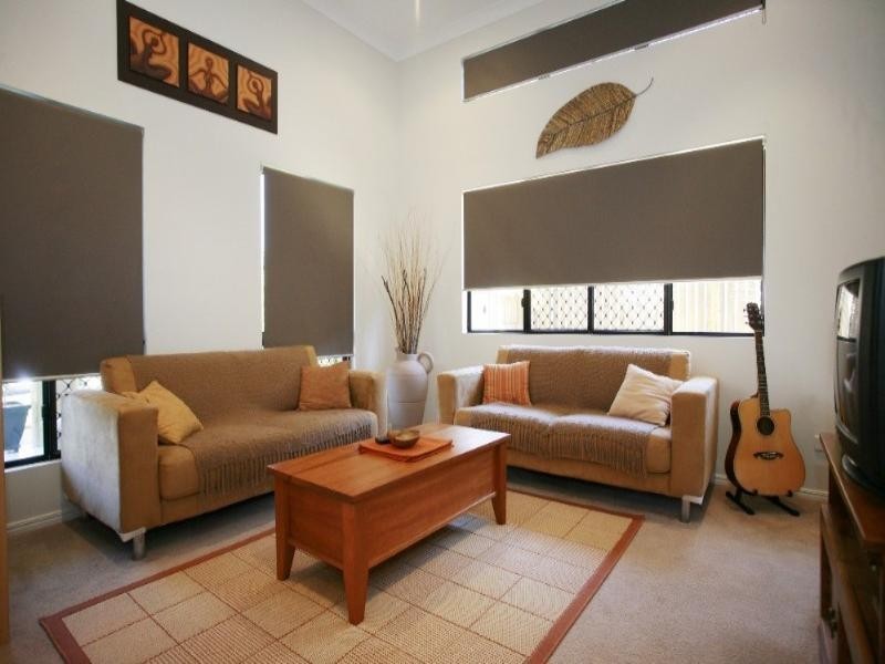 10 Canthium Court, Mount Louisa QLD 4814