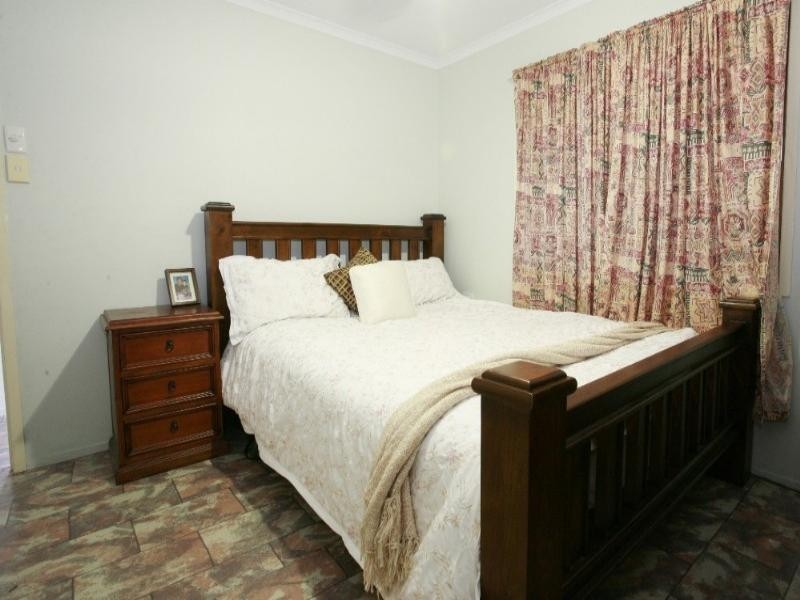 5 Pisa Court, Kelso QLD 4815