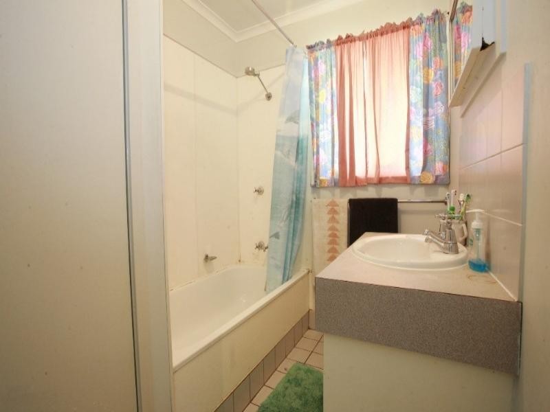 5 Pisa Court, Kelso QLD 4815