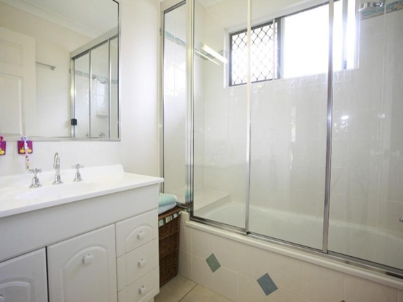 16 Sullivan Place, Kirwan QLD 4817