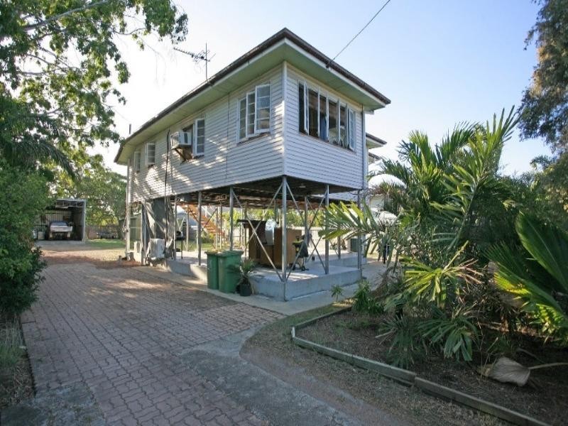 35 Kitchener Road, Pimlico QLD 4812