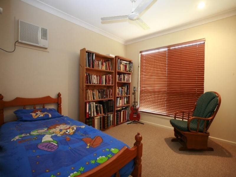 4 Minstrel Court, Bushland Beach QLD 4818