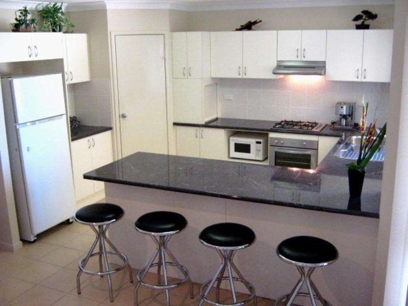 4 Minstrel Court, Bushland Beach QLD 4818