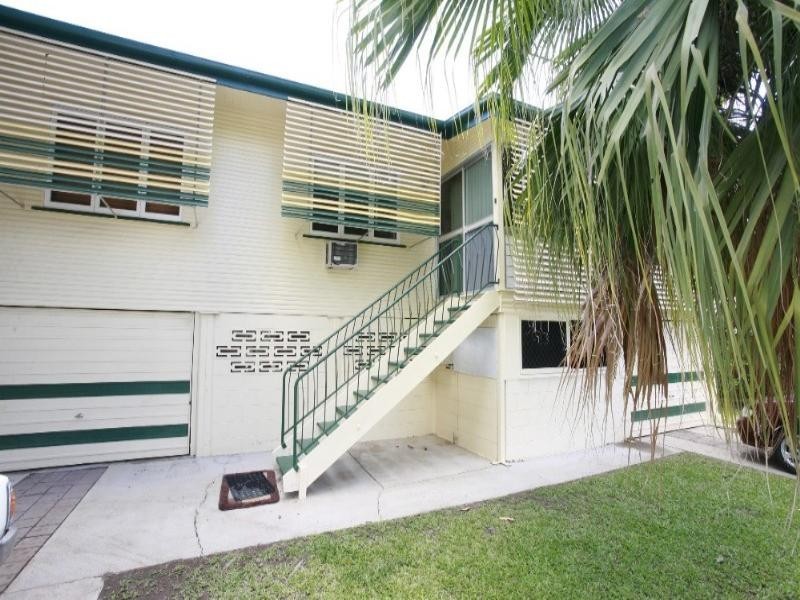 15 Fitzroy Street, Cranbrook QLD 4814