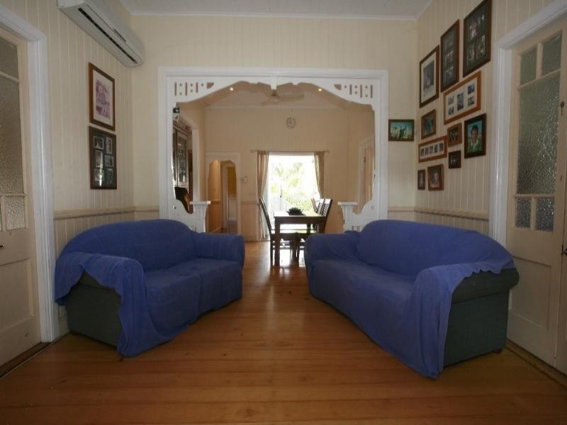 13 Dillane Street, Hyde Park QLD 4812