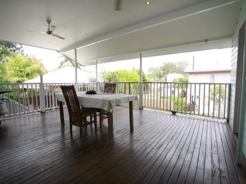 13 Dillane Street, Hyde Park QLD 4812