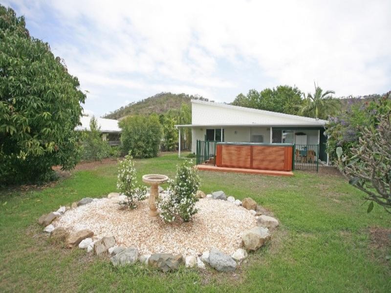 5 Cascade Court, Mount Louisa QLD 4814