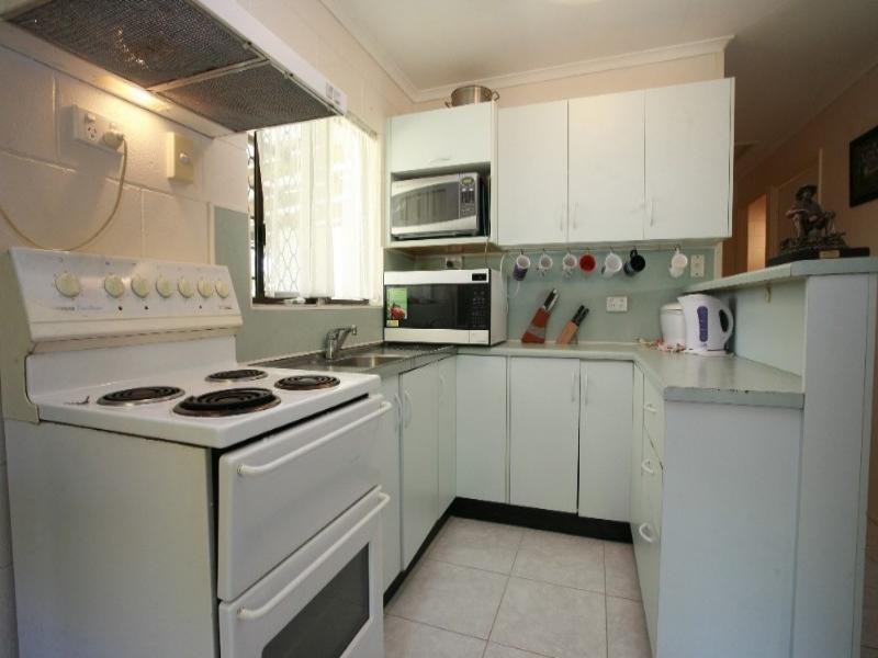 13 Tonnack Court, Rasmussen QLD 4815