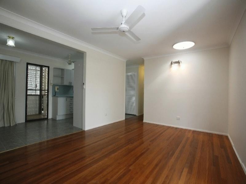 9 Jandera Street, Cranbrook QLD 4814